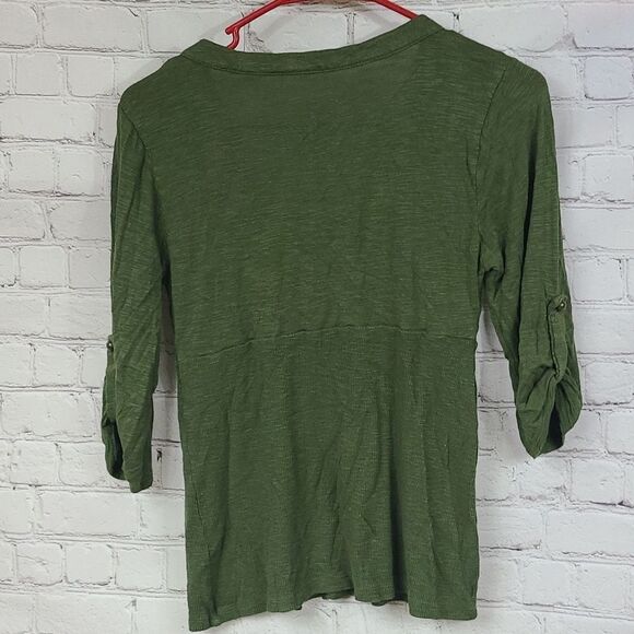 One Step Up Olive Green Slub Knit Top Ribbed V-Neck Button Detail Knit Tee Large - Picture 5 of 6